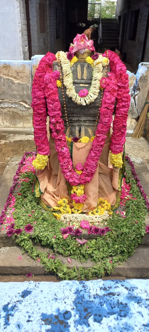 Sri Sumatinidhi Tirtharu